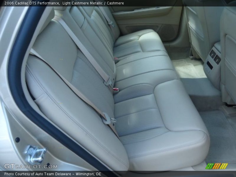 Light Cashmere Metallic / Cashmere 2006 Cadillac DTS Performance