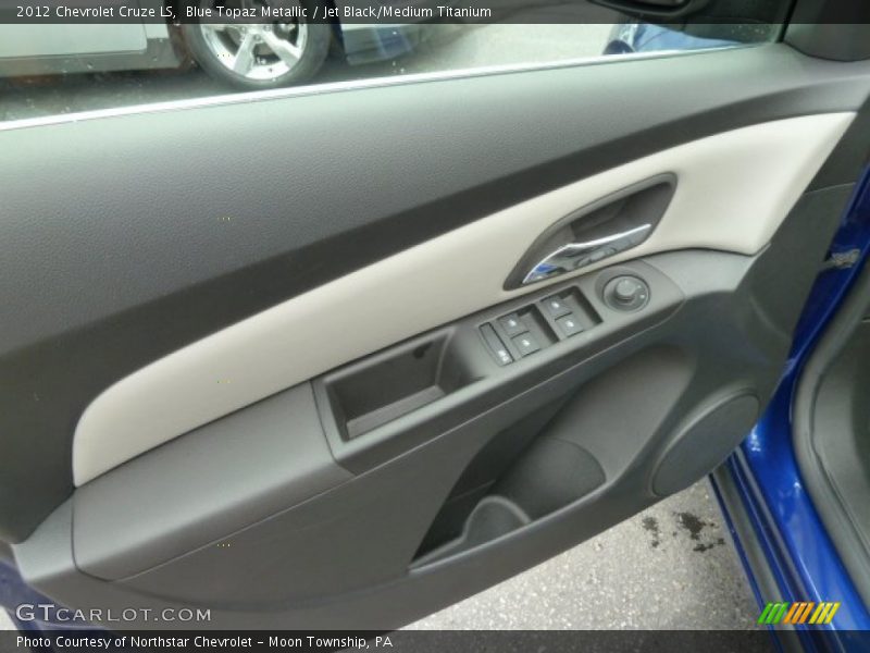 Blue Topaz Metallic / Jet Black/Medium Titanium 2012 Chevrolet Cruze LS