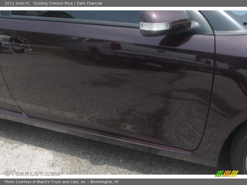 Sizziling Crimson Mica / Dark Charcoal 2011 Scion tC