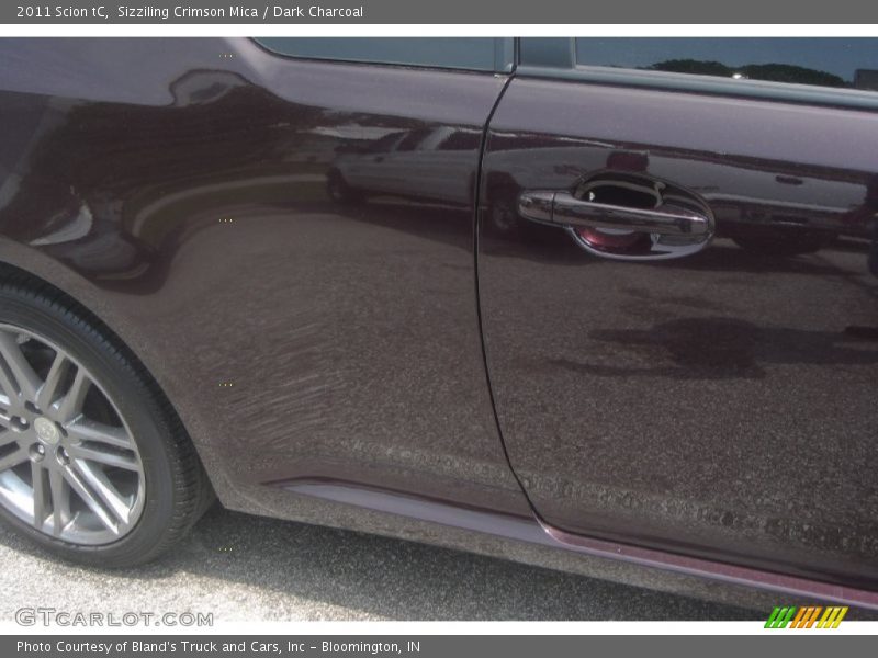 Sizziling Crimson Mica / Dark Charcoal 2011 Scion tC