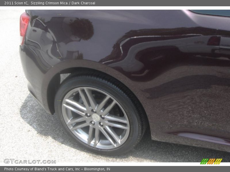 Sizziling Crimson Mica / Dark Charcoal 2011 Scion tC