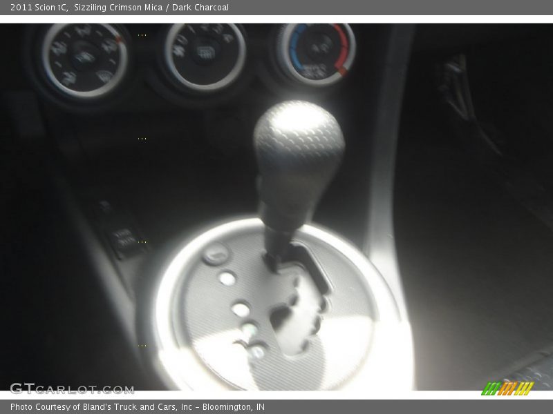 Sizziling Crimson Mica / Dark Charcoal 2011 Scion tC