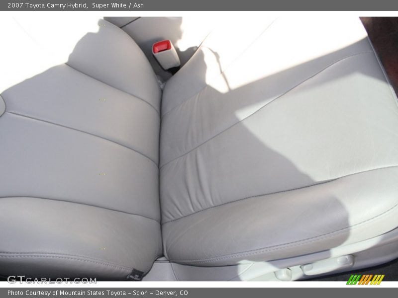 Super White / Ash 2007 Toyota Camry Hybrid