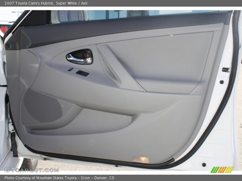 Super White / Ash 2007 Toyota Camry Hybrid