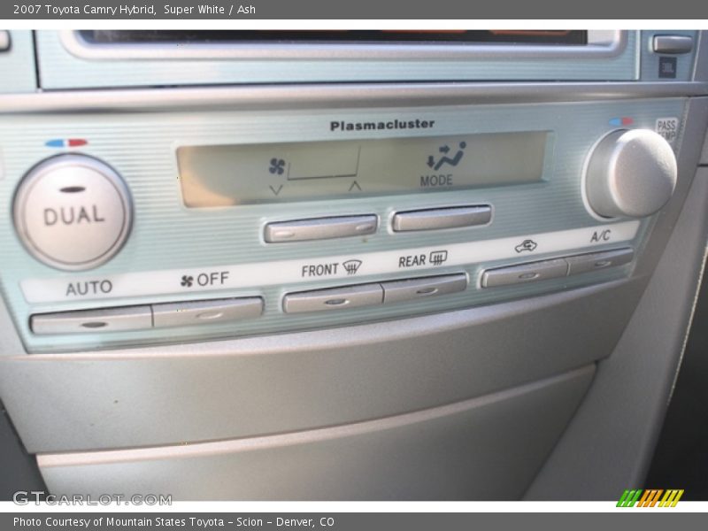Super White / Ash 2007 Toyota Camry Hybrid