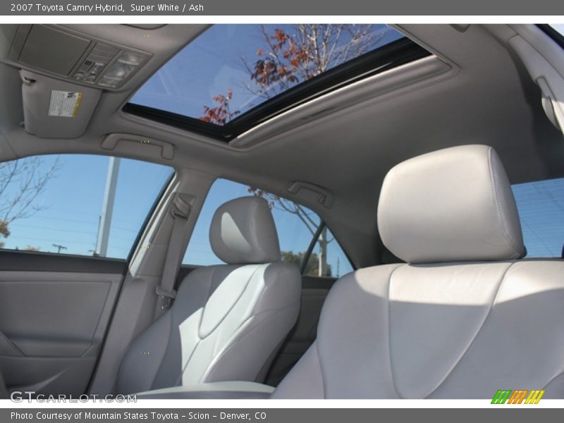 Super White / Ash 2007 Toyota Camry Hybrid