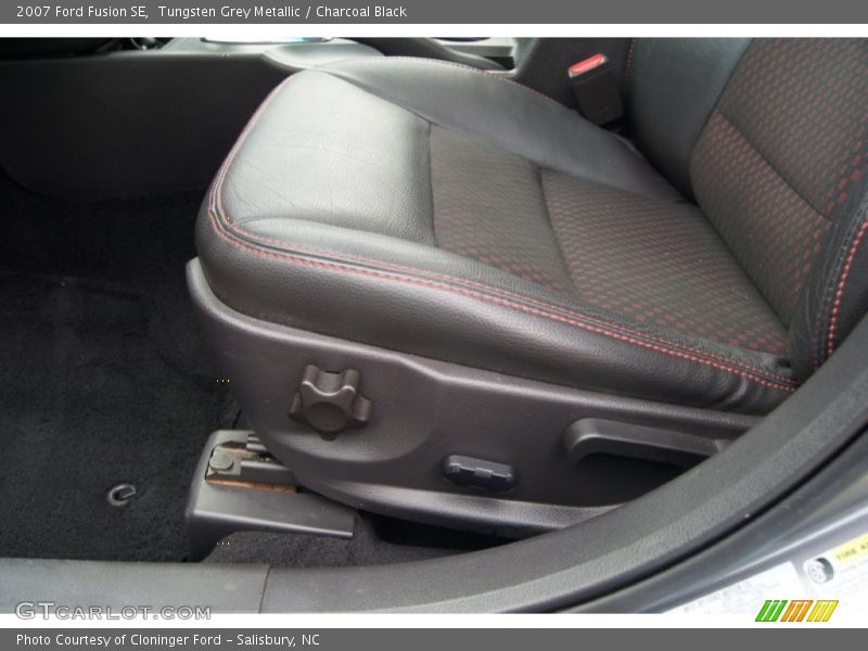 Tungsten Grey Metallic / Charcoal Black 2007 Ford Fusion SE
