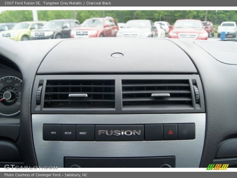 Tungsten Grey Metallic / Charcoal Black 2007 Ford Fusion SE