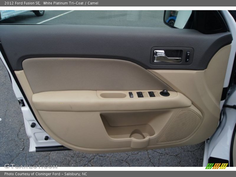 White Platinum Tri-Coat / Camel 2012 Ford Fusion SE