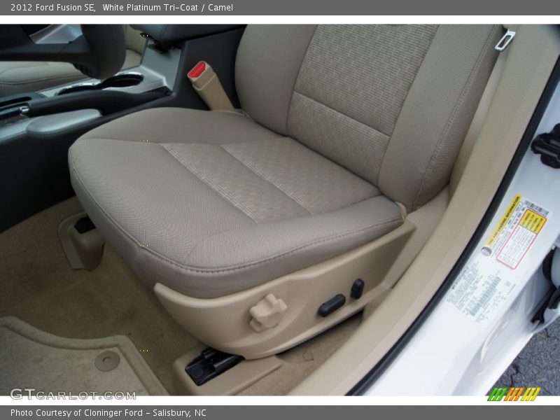 White Platinum Tri-Coat / Camel 2012 Ford Fusion SE