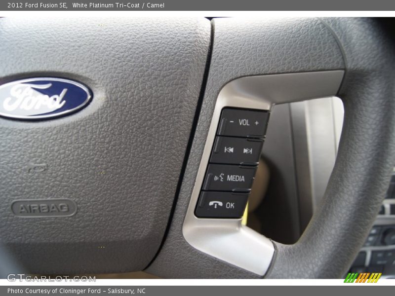 White Platinum Tri-Coat / Camel 2012 Ford Fusion SE