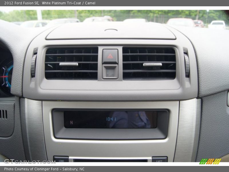 White Platinum Tri-Coat / Camel 2012 Ford Fusion SE