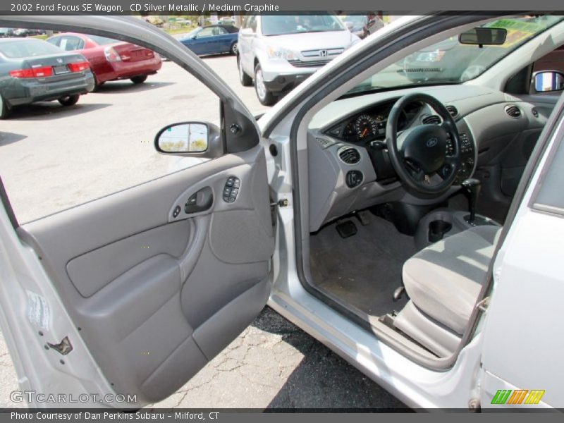 CD Silver Metallic / Medium Graphite 2002 Ford Focus SE Wagon