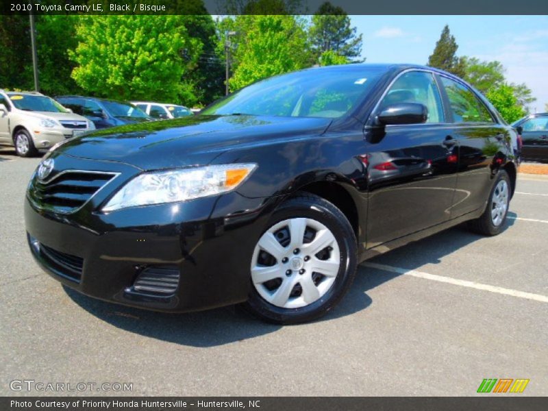Black / Bisque 2010 Toyota Camry LE