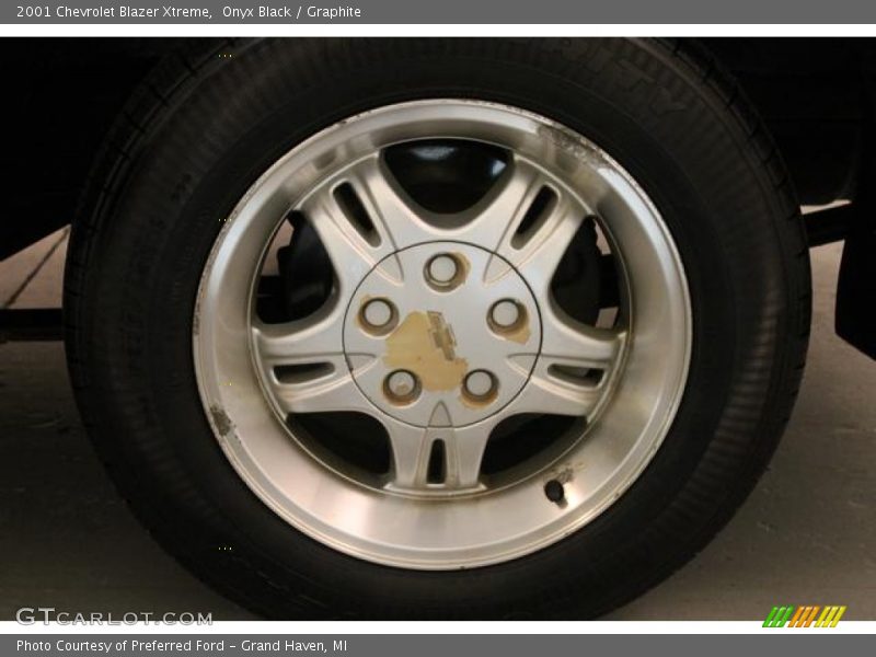 Onyx Black / Graphite 2001 Chevrolet Blazer Xtreme