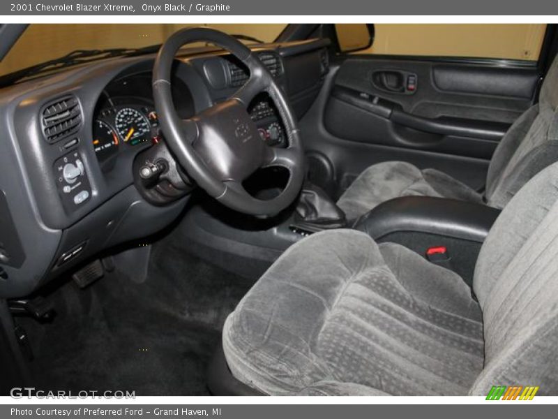 Onyx Black / Graphite 2001 Chevrolet Blazer Xtreme