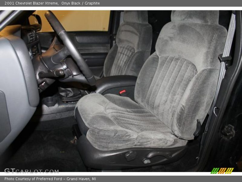 Onyx Black / Graphite 2001 Chevrolet Blazer Xtreme