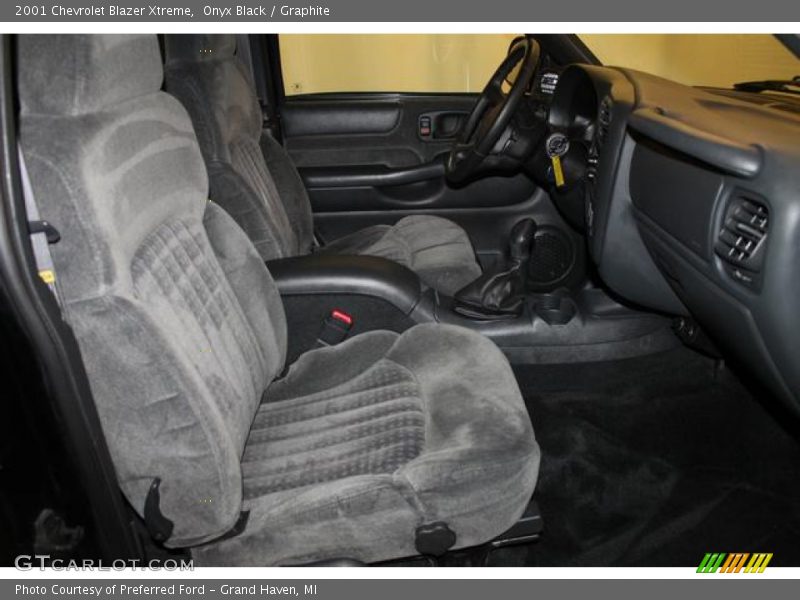 Onyx Black / Graphite 2001 Chevrolet Blazer Xtreme