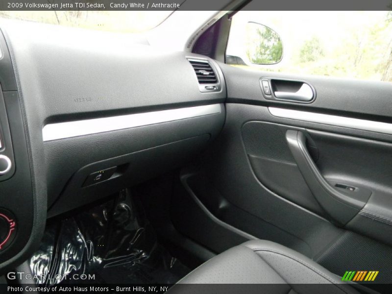 Candy White / Anthracite 2009 Volkswagen Jetta TDI Sedan