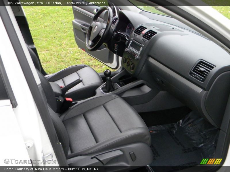 Candy White / Anthracite 2009 Volkswagen Jetta TDI Sedan
