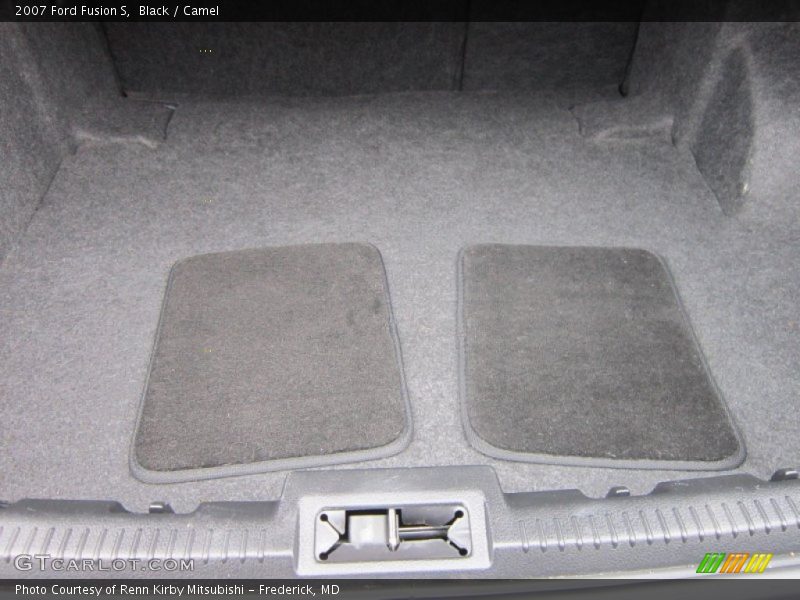 Black / Camel 2007 Ford Fusion S