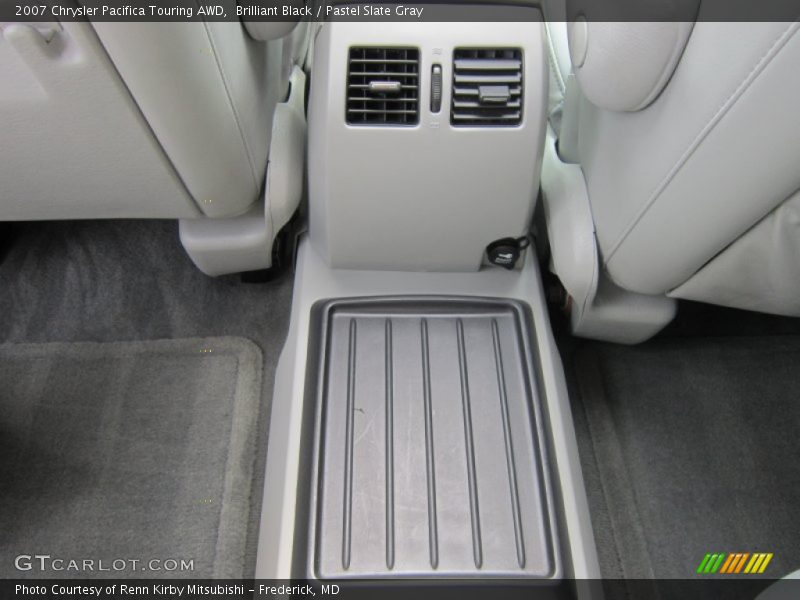 Brilliant Black / Pastel Slate Gray 2007 Chrysler Pacifica Touring AWD