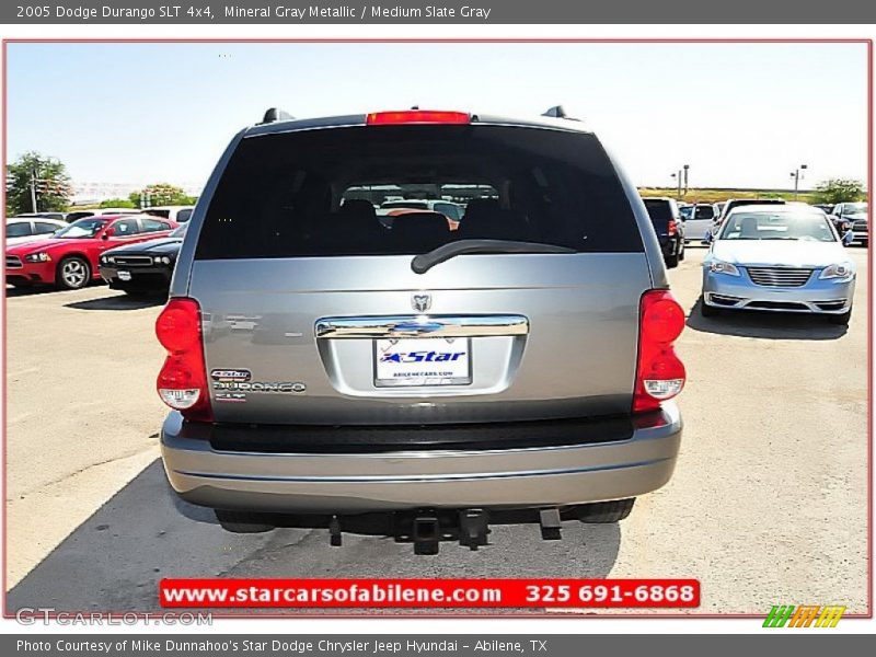 Mineral Gray Metallic / Medium Slate Gray 2005 Dodge Durango SLT 4x4
