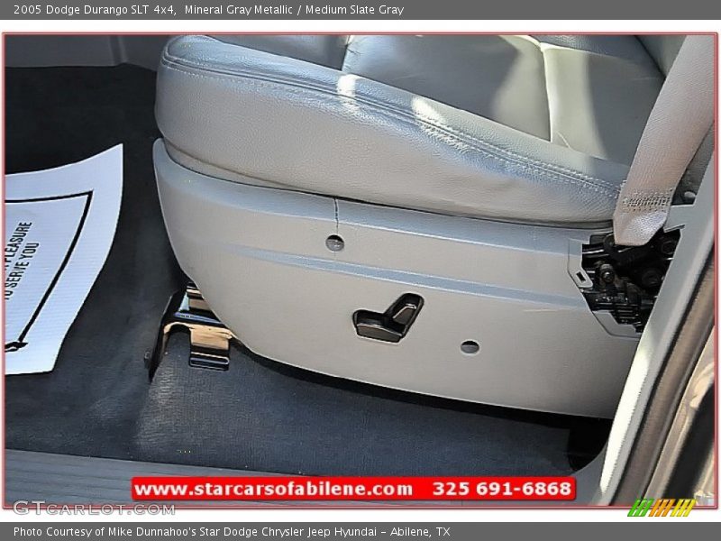 Mineral Gray Metallic / Medium Slate Gray 2005 Dodge Durango SLT 4x4