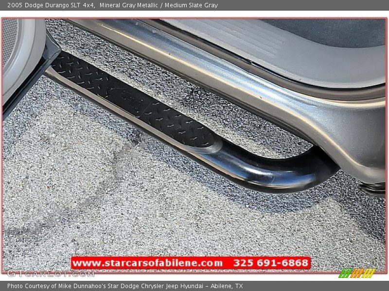 Mineral Gray Metallic / Medium Slate Gray 2005 Dodge Durango SLT 4x4