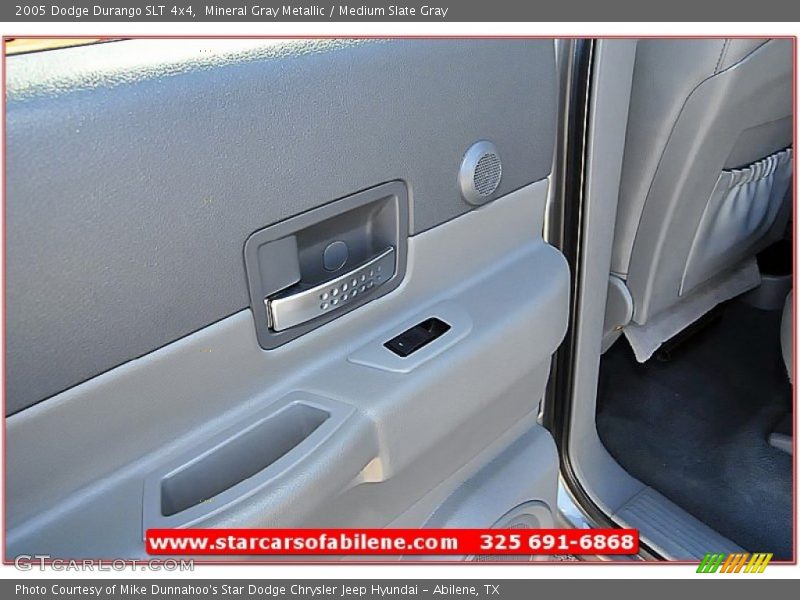 Mineral Gray Metallic / Medium Slate Gray 2005 Dodge Durango SLT 4x4