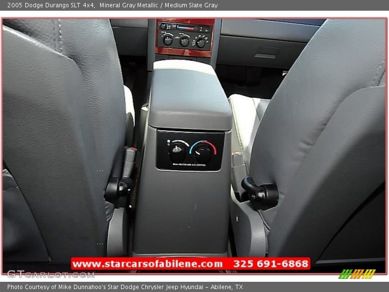 Mineral Gray Metallic / Medium Slate Gray 2005 Dodge Durango SLT 4x4