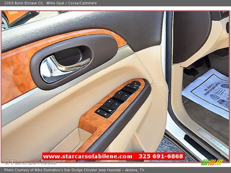 White Opal / Cocoa/Cashmere 2009 Buick Enclave CX