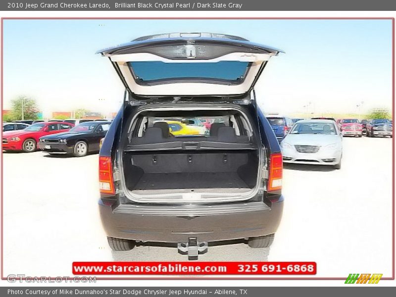 Brilliant Black Crystal Pearl / Dark Slate Gray 2010 Jeep Grand Cherokee Laredo