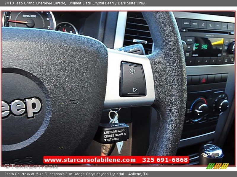 Brilliant Black Crystal Pearl / Dark Slate Gray 2010 Jeep Grand Cherokee Laredo