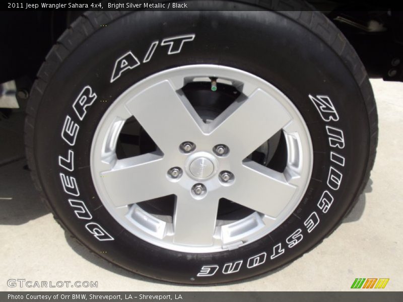 Bright Silver Metallic / Black 2011 Jeep Wrangler Sahara 4x4