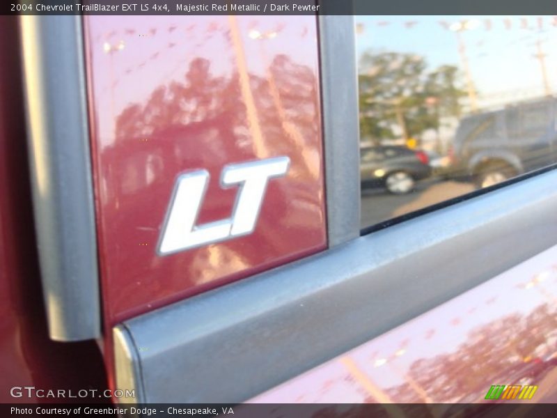 Majestic Red Metallic / Dark Pewter 2004 Chevrolet TrailBlazer EXT LS 4x4