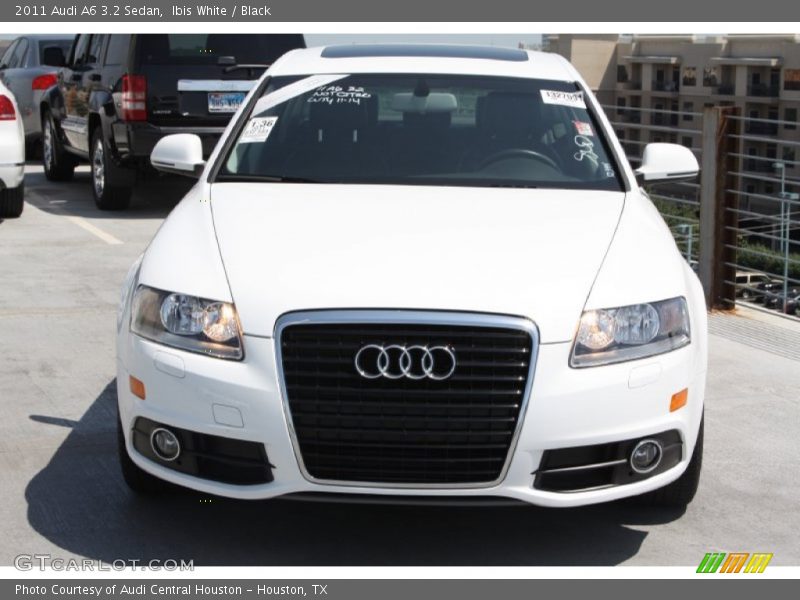 Ibis White / Black 2011 Audi A6 3.2 Sedan