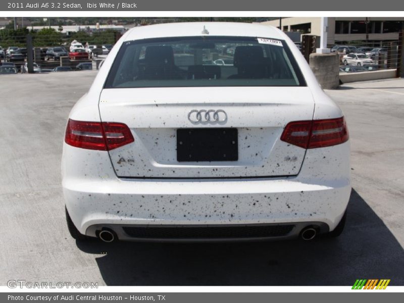 Ibis White / Black 2011 Audi A6 3.2 Sedan