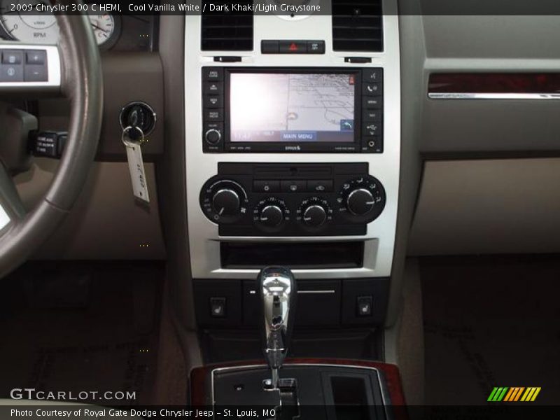 Cool Vanilla White / Dark Khaki/Light Graystone 2009 Chrysler 300 C HEMI