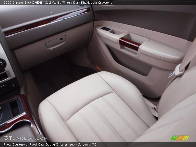 Cool Vanilla White / Dark Khaki/Light Graystone 2009 Chrysler 300 C HEMI