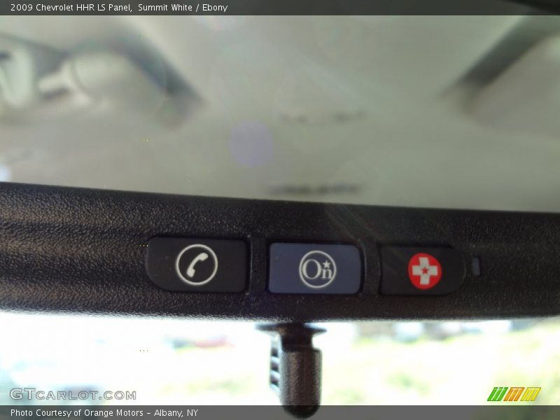 Summit White / Ebony 2009 Chevrolet HHR LS Panel