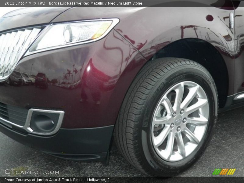 Bordeaux Reserve Red Metallic / Medium Light Stone 2011 Lincoln MKX FWD