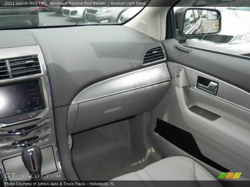 Bordeaux Reserve Red Metallic / Medium Light Stone 2011 Lincoln MKX FWD