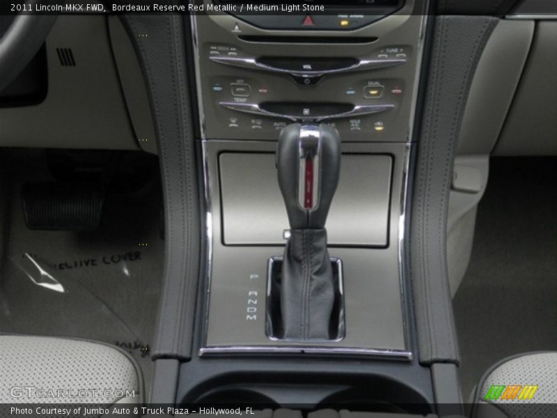 Bordeaux Reserve Red Metallic / Medium Light Stone 2011 Lincoln MKX FWD