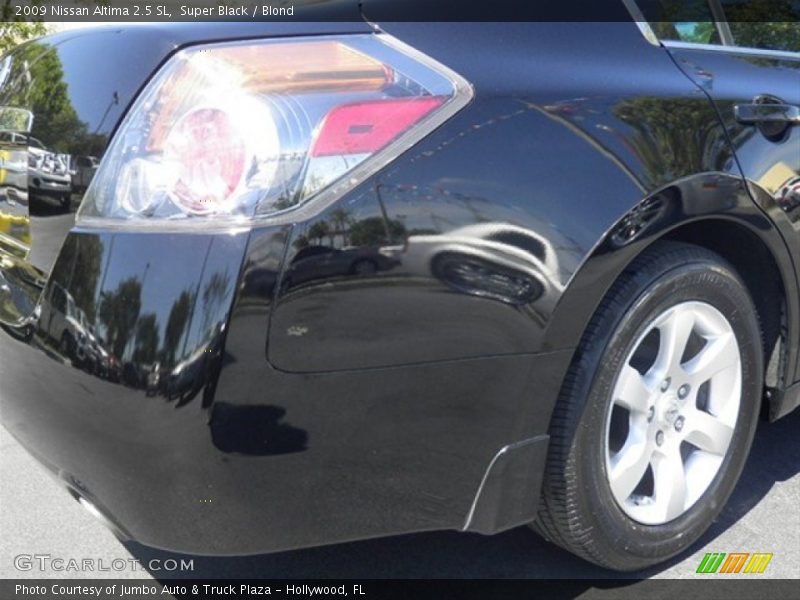 Super Black / Blond 2009 Nissan Altima 2.5 SL