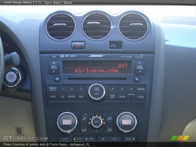 Super Black / Blond 2009 Nissan Altima 2.5 SL