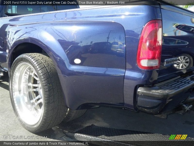 True Blue Metallic / Medium Flint 2005 Ford F350 Super Duty Lariat Crew Cab Dually