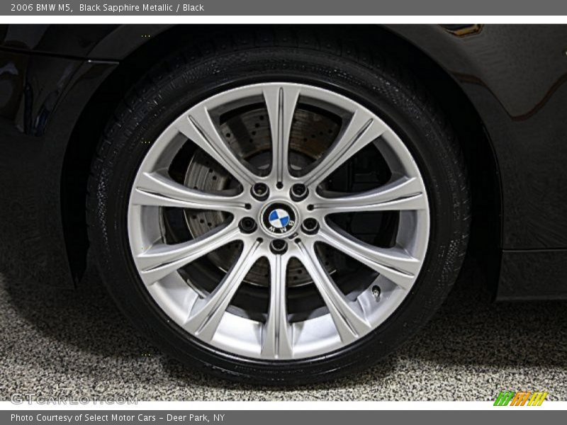 Black Sapphire Metallic / Black 2006 BMW M5
