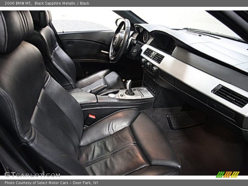 Black Sapphire Metallic / Black 2006 BMW M5