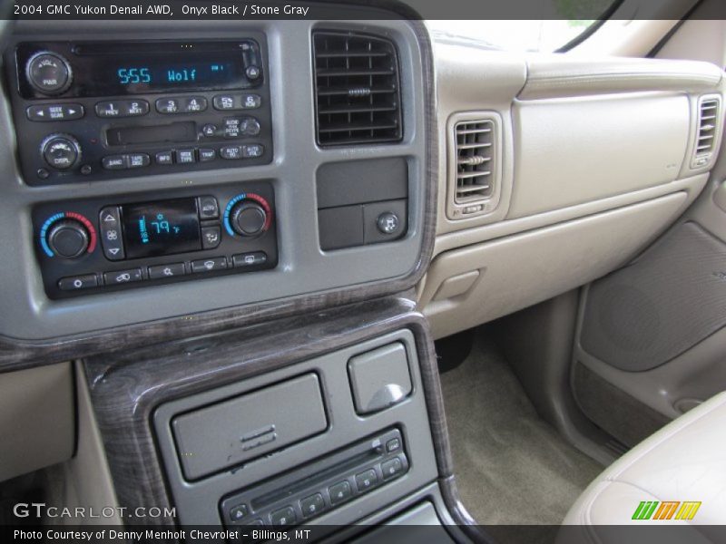 Onyx Black / Stone Gray 2004 GMC Yukon Denali AWD